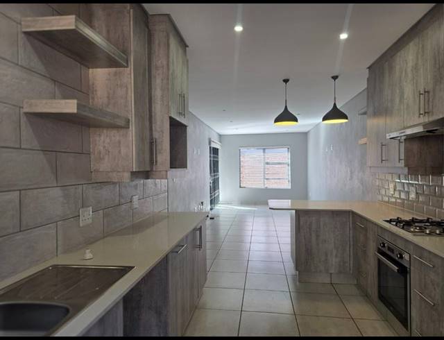 3 BEDROOM PROPERTY TO RENT IN KENMARE